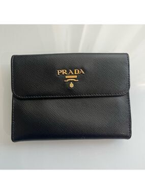 PRADA BLACK SAFFIANO LEATHER WALLET